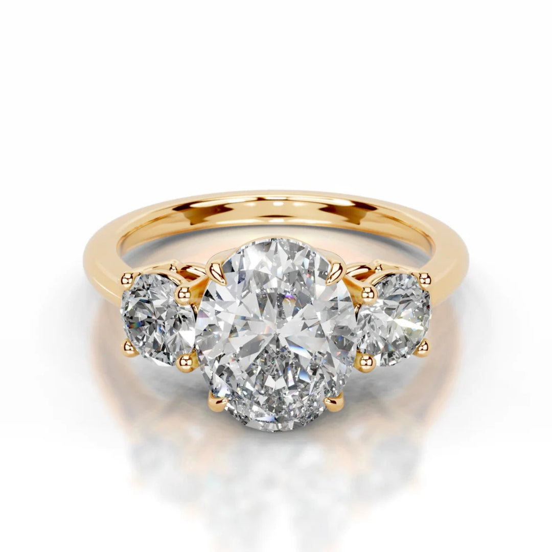 Melden Dolly 4 ct oval diamond ring in 18K Rose Gold