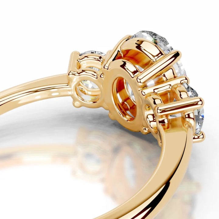 Melden Dolly 10k Gold Three Stone Ring Center Stone Oval 1ct Diamond