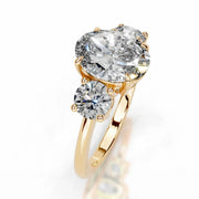 Melden Dolly 18k Gold Three Stone Ring Center Stone Oval 2.00ct Diamond (3.00ct Total)